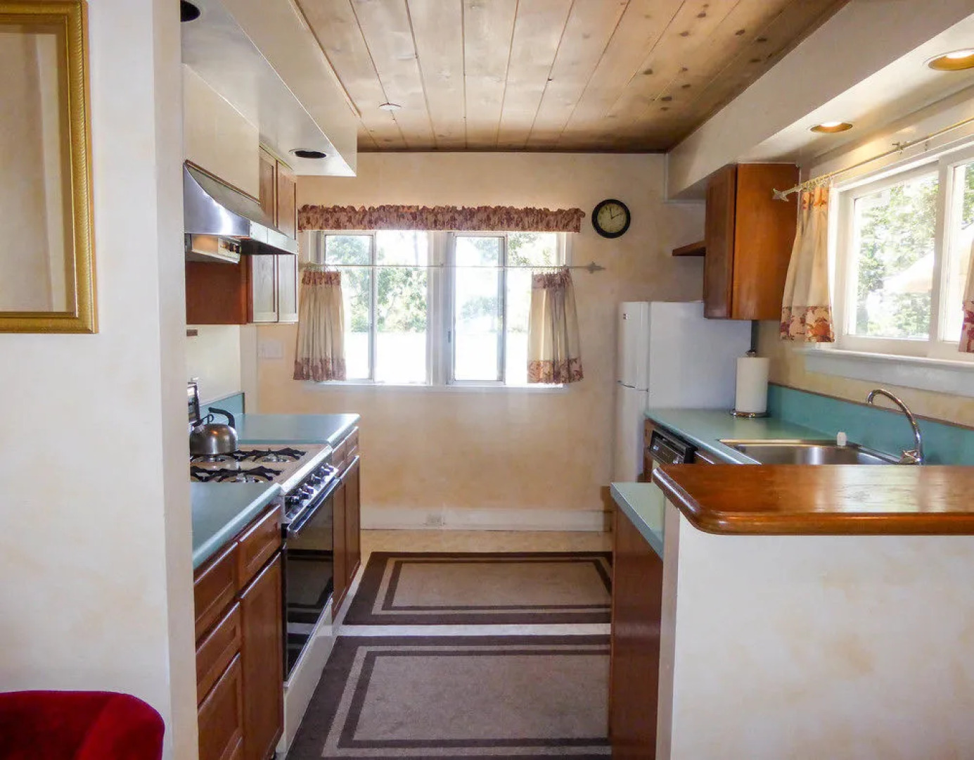 Carmel Fireplace Inn