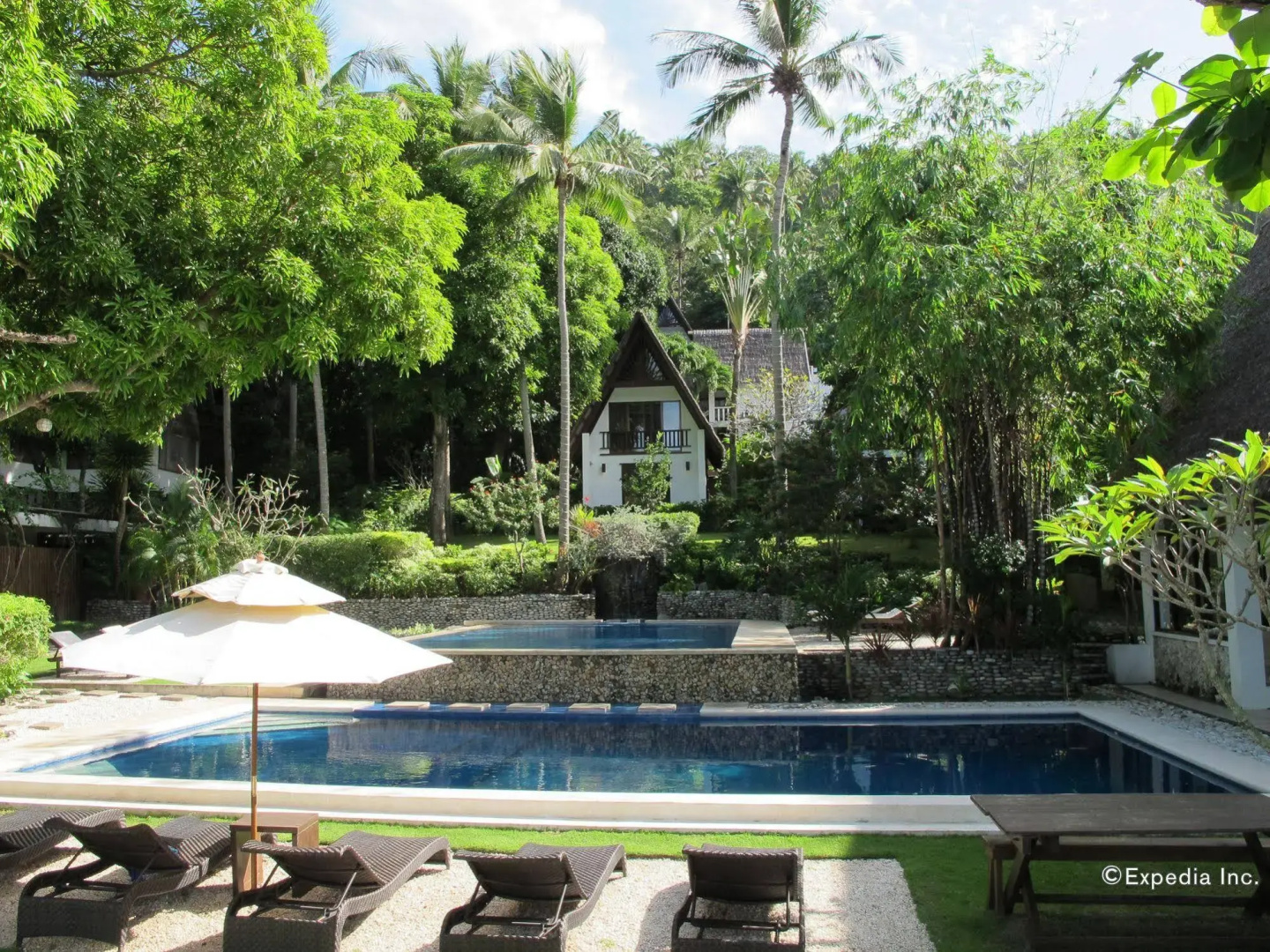 Buri Resort & Spa