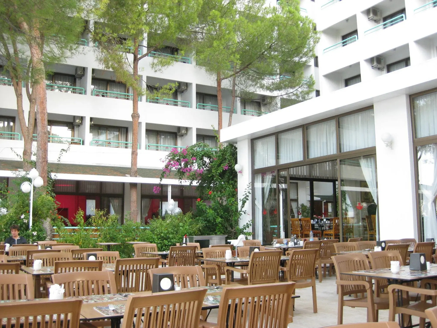Hotel Grand Efe