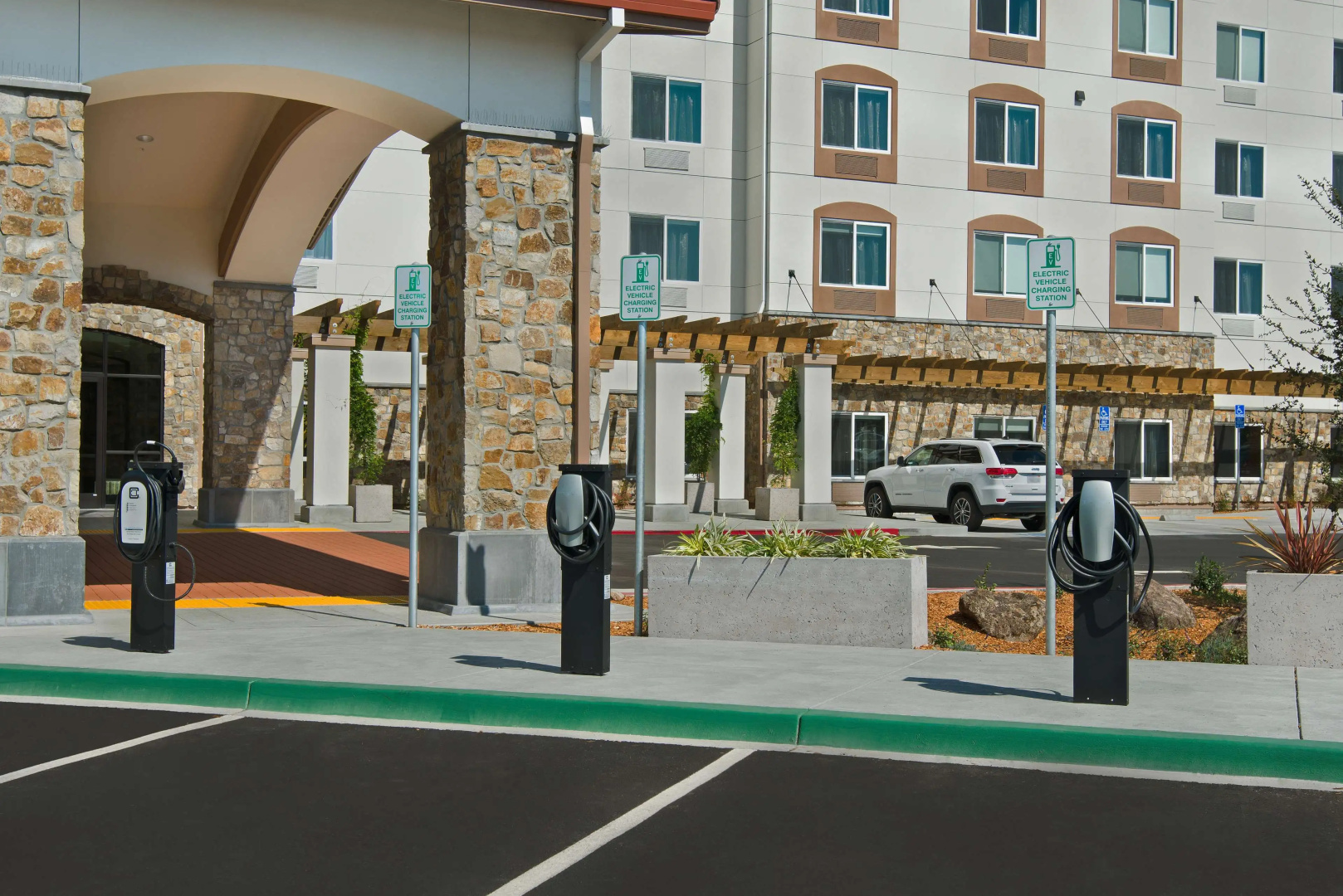 Oxford Suites Sonoma County