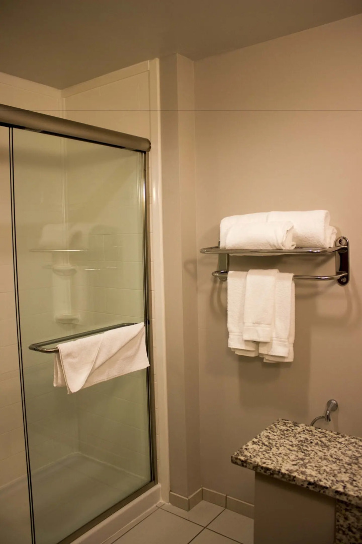 Holiday Inn Express & Suites Tahlequah by IHG