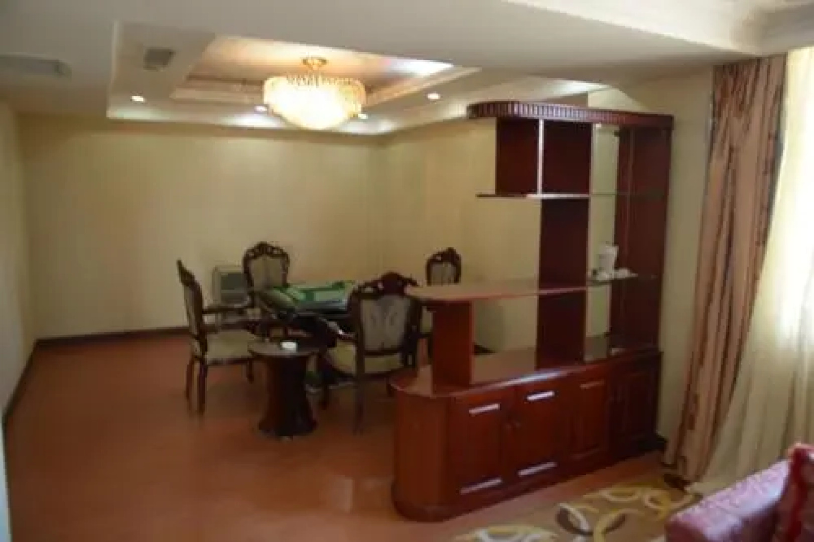 Xiushan International Hotel Bidebao Art Square