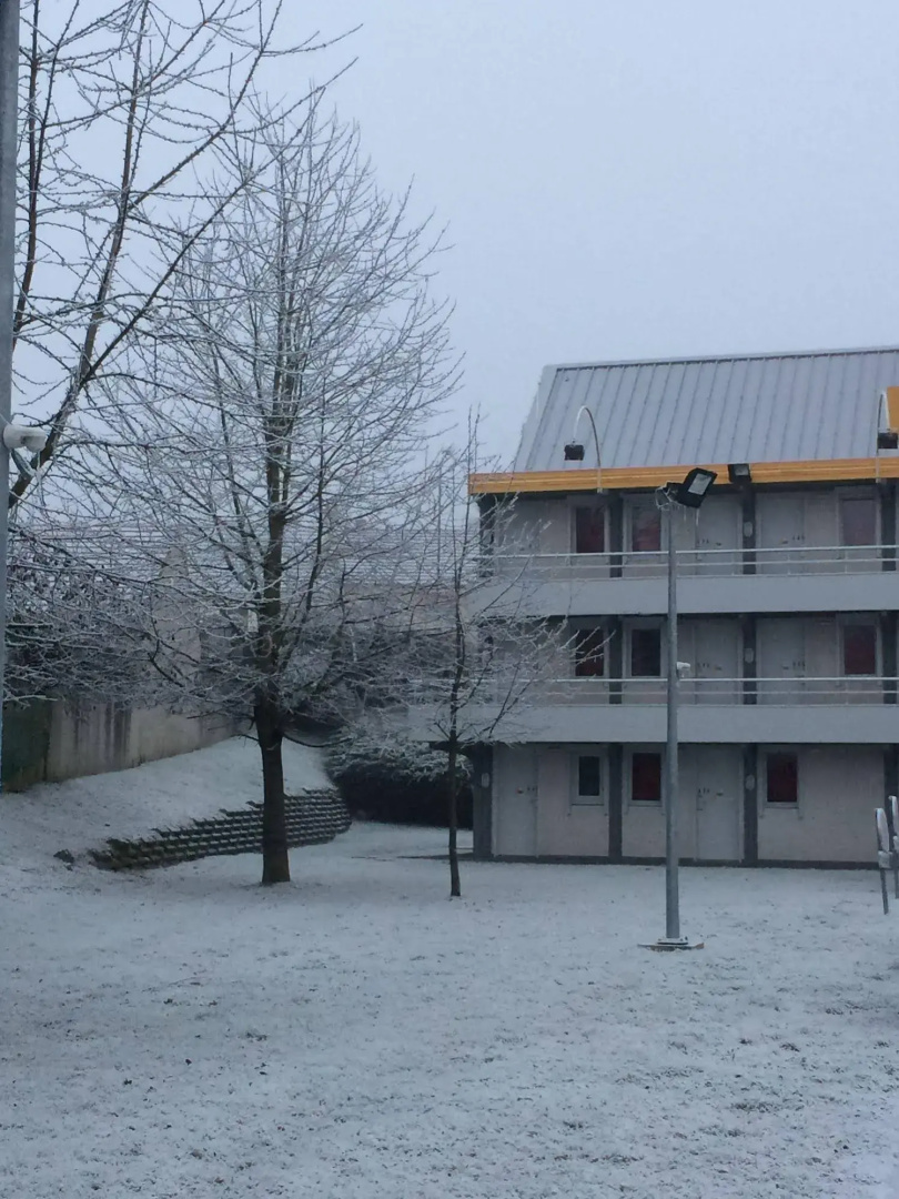 Première Classe La Ville-Du-Bois