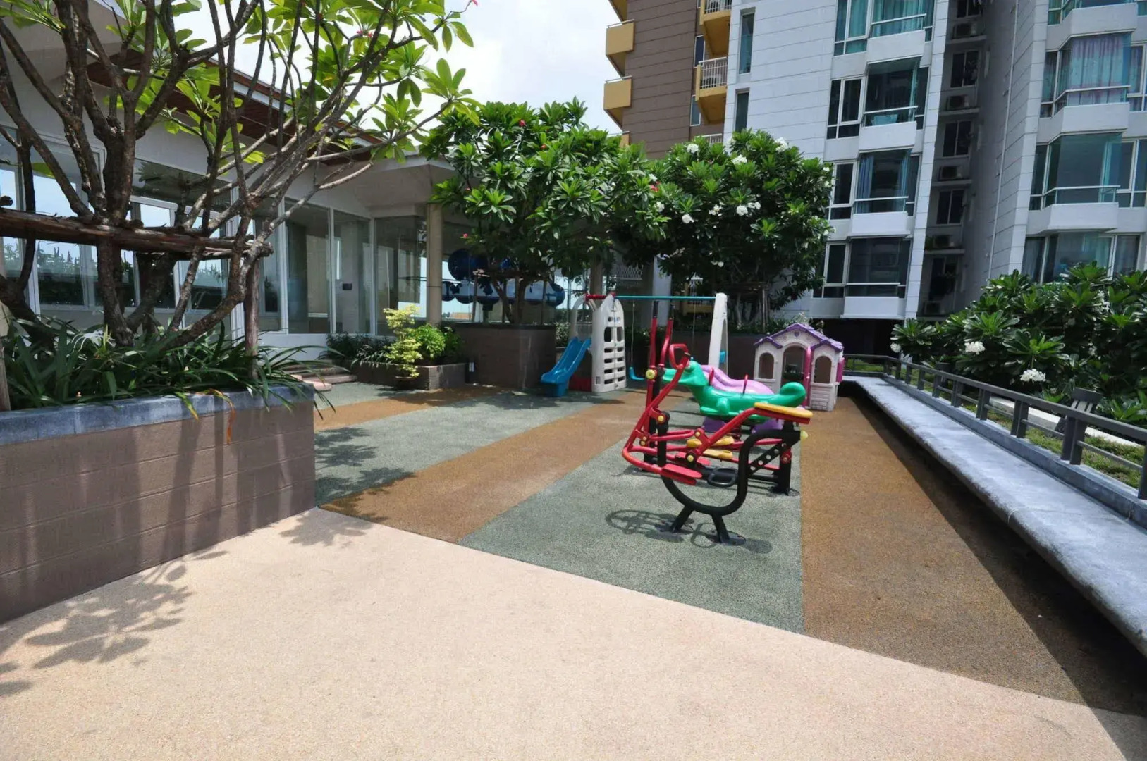 M PLACE at IMPACT Muangthong Thani