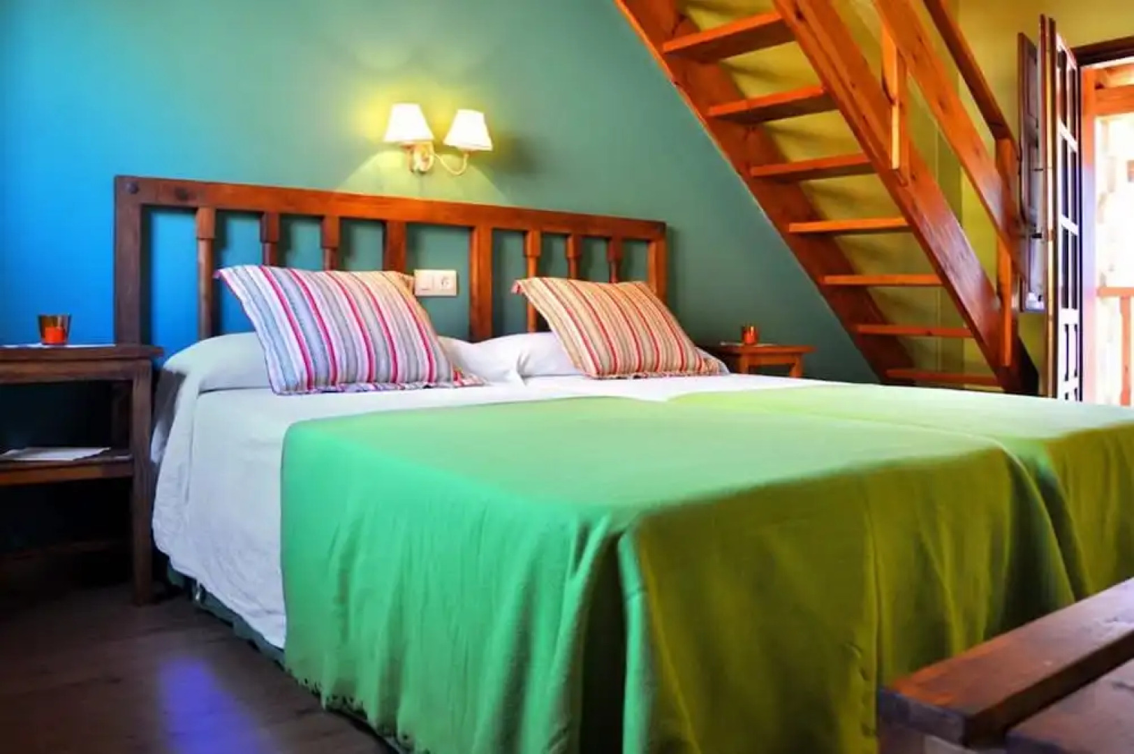 Casas Rurales Los Llares