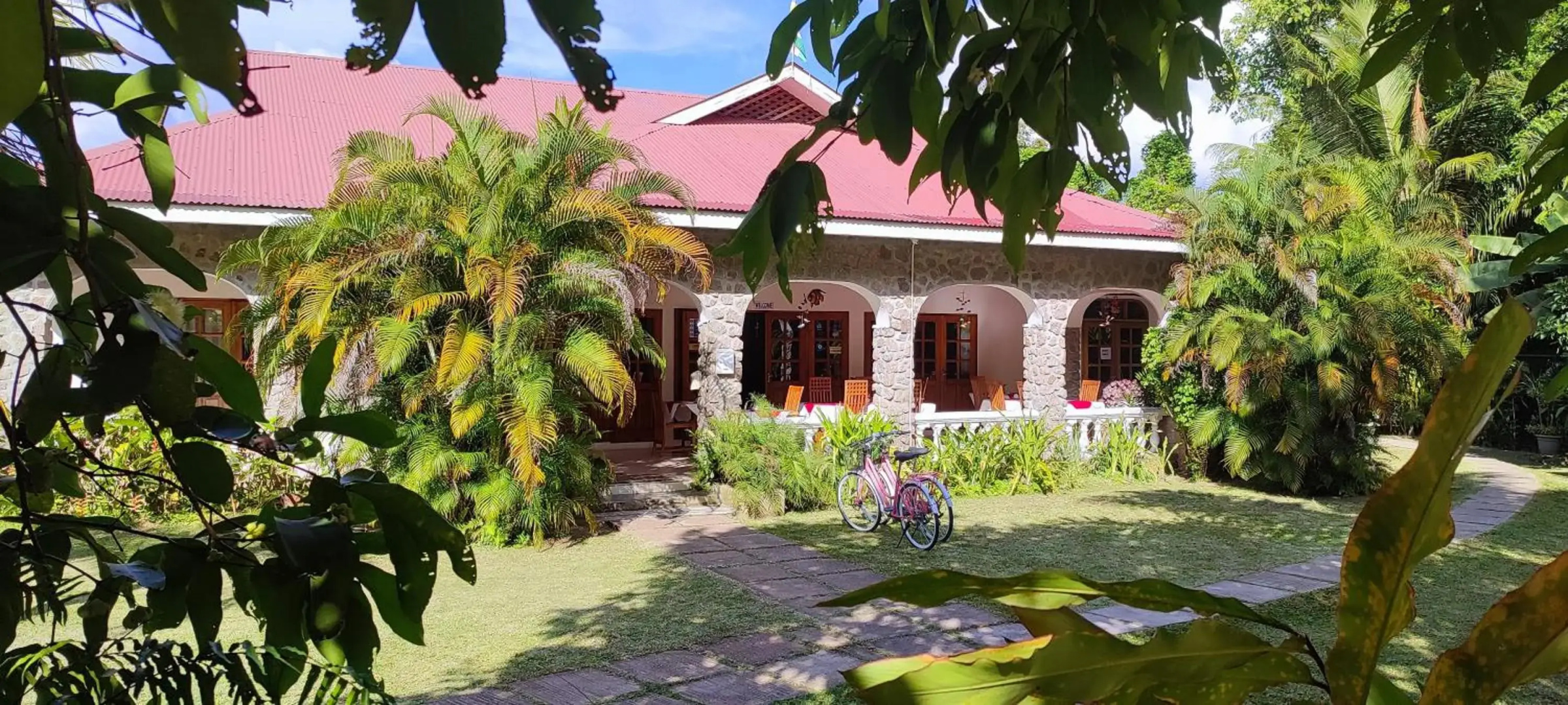 Villa Rafia Guesthouse