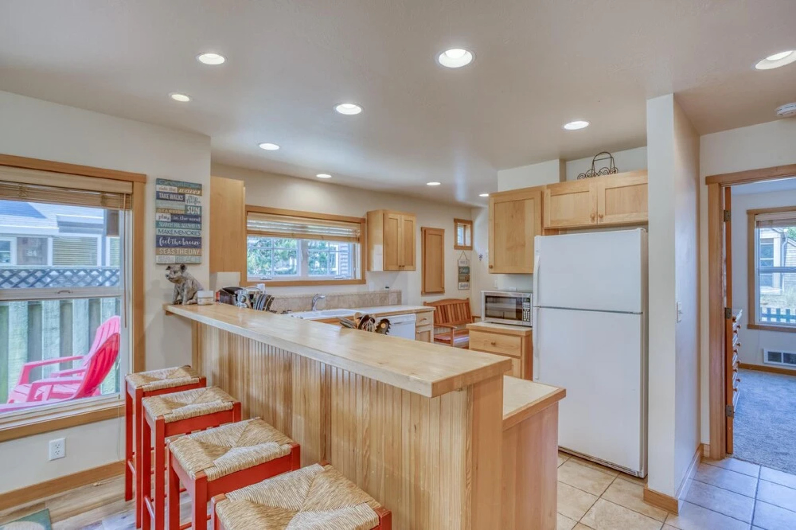 Seas The Day Pacific City