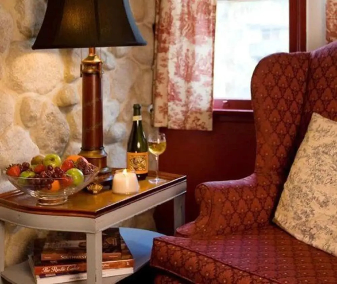 Gold Mountain Manor Bed and Breakfast