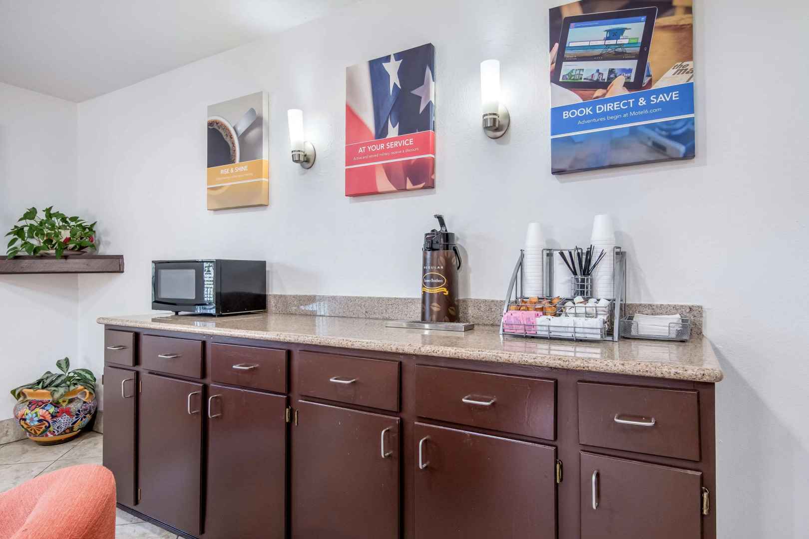 Motel 6 Marshall, TX