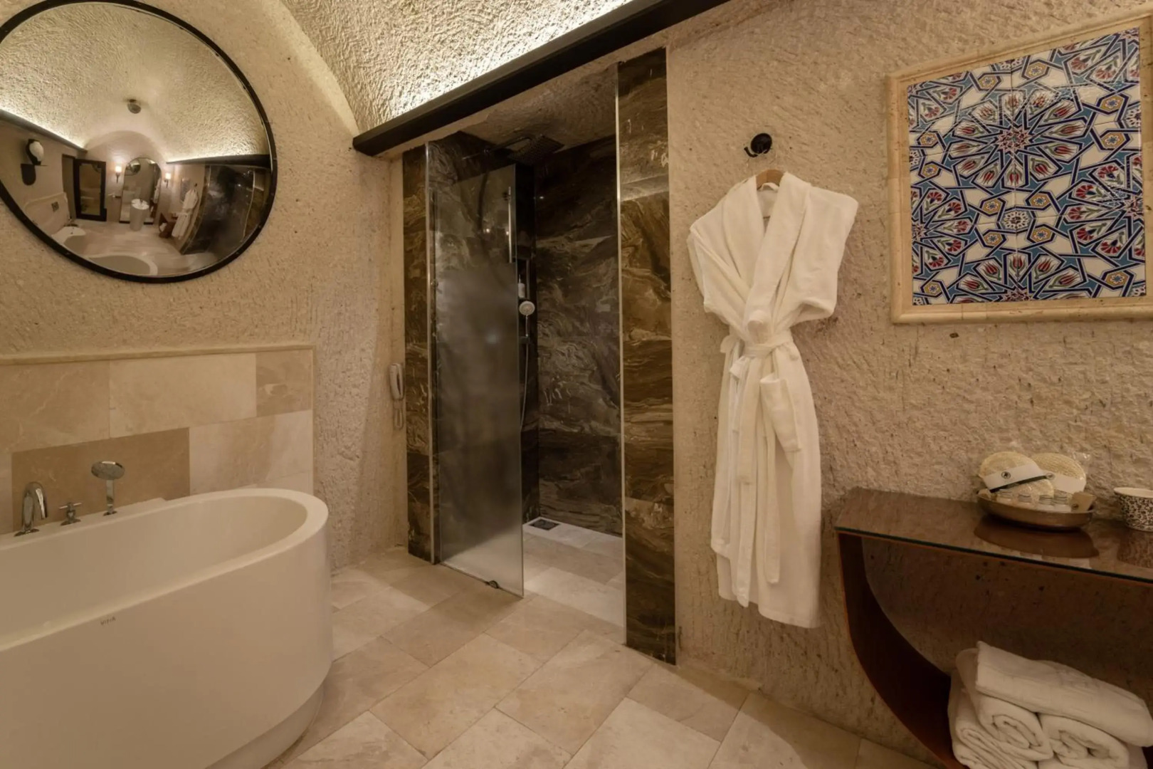 Artemis Cave Suites - Adults Only