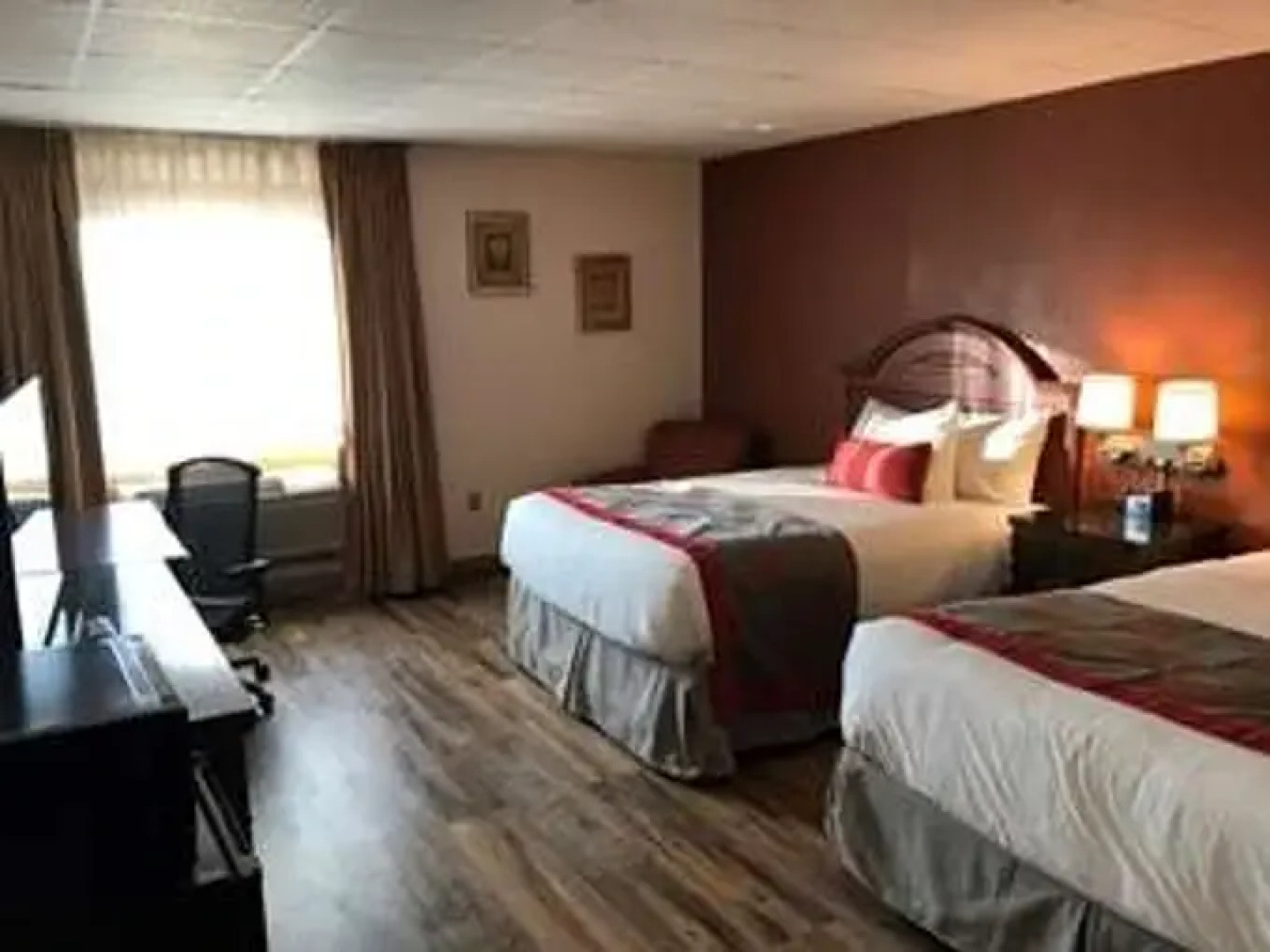 Ramada Albert Lea