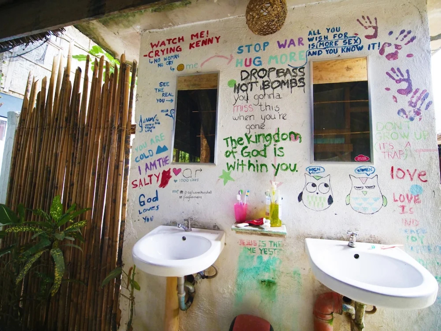 Paglaom Hostel - Adults Only