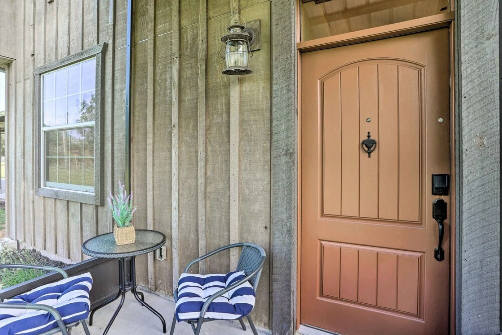 Cozy Valrico Home w/ Grill ~ 14 Mi to Tampa!