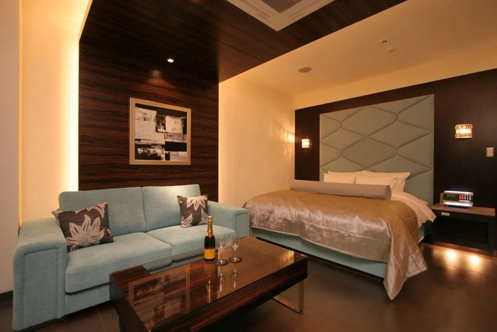 HOTEL W - Adults Only