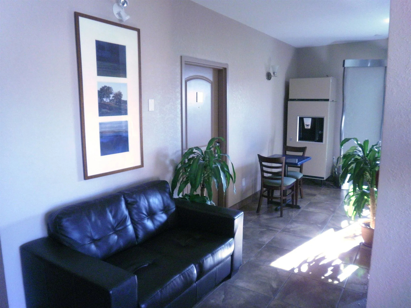 Knights Inn Orillia