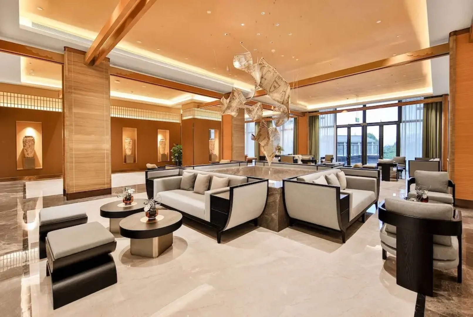 Howard Johnson Hot Springs Plaza Yinghuashan