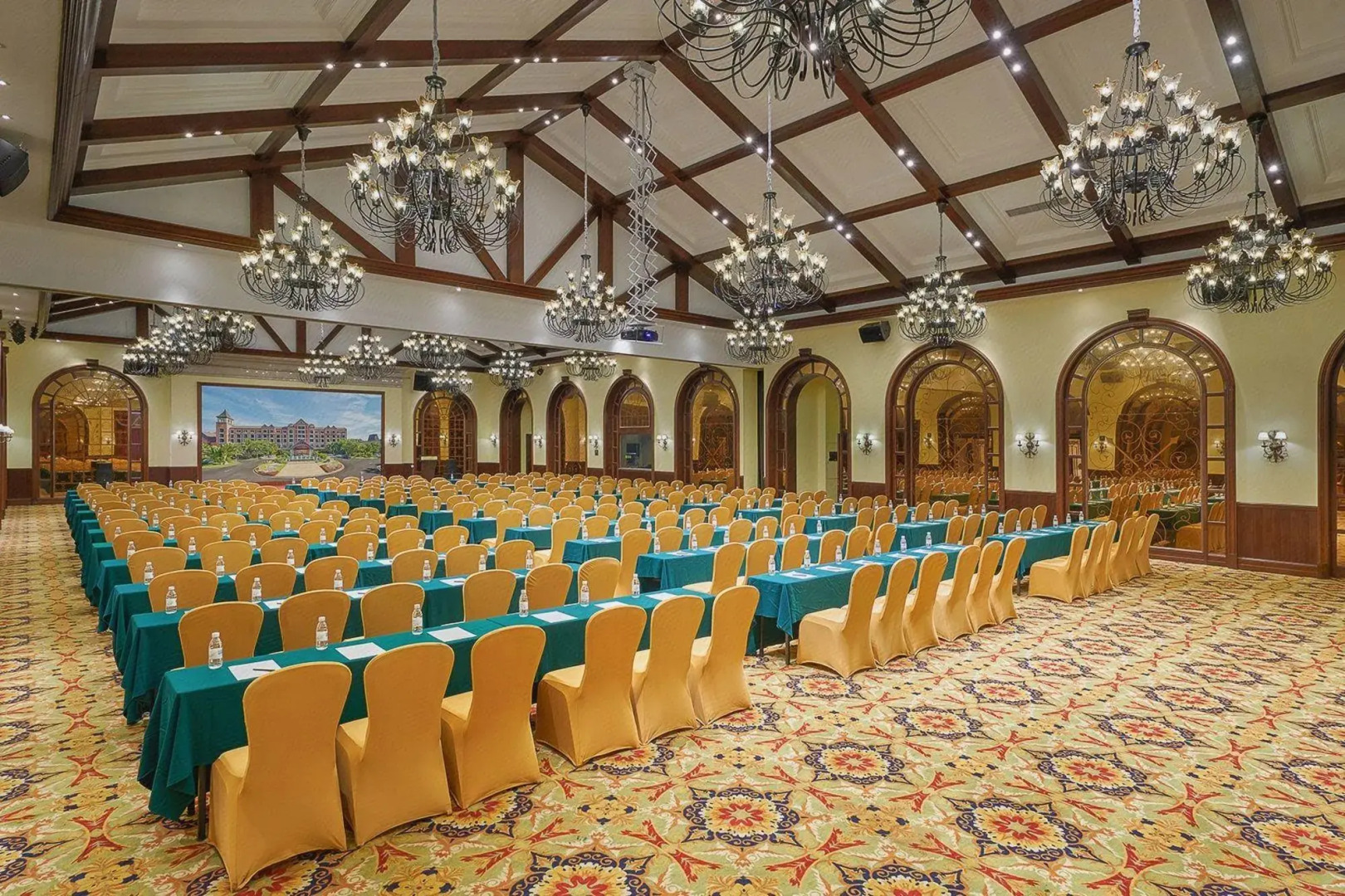 Chengmai Meilang Bay Xiangmian Hotel