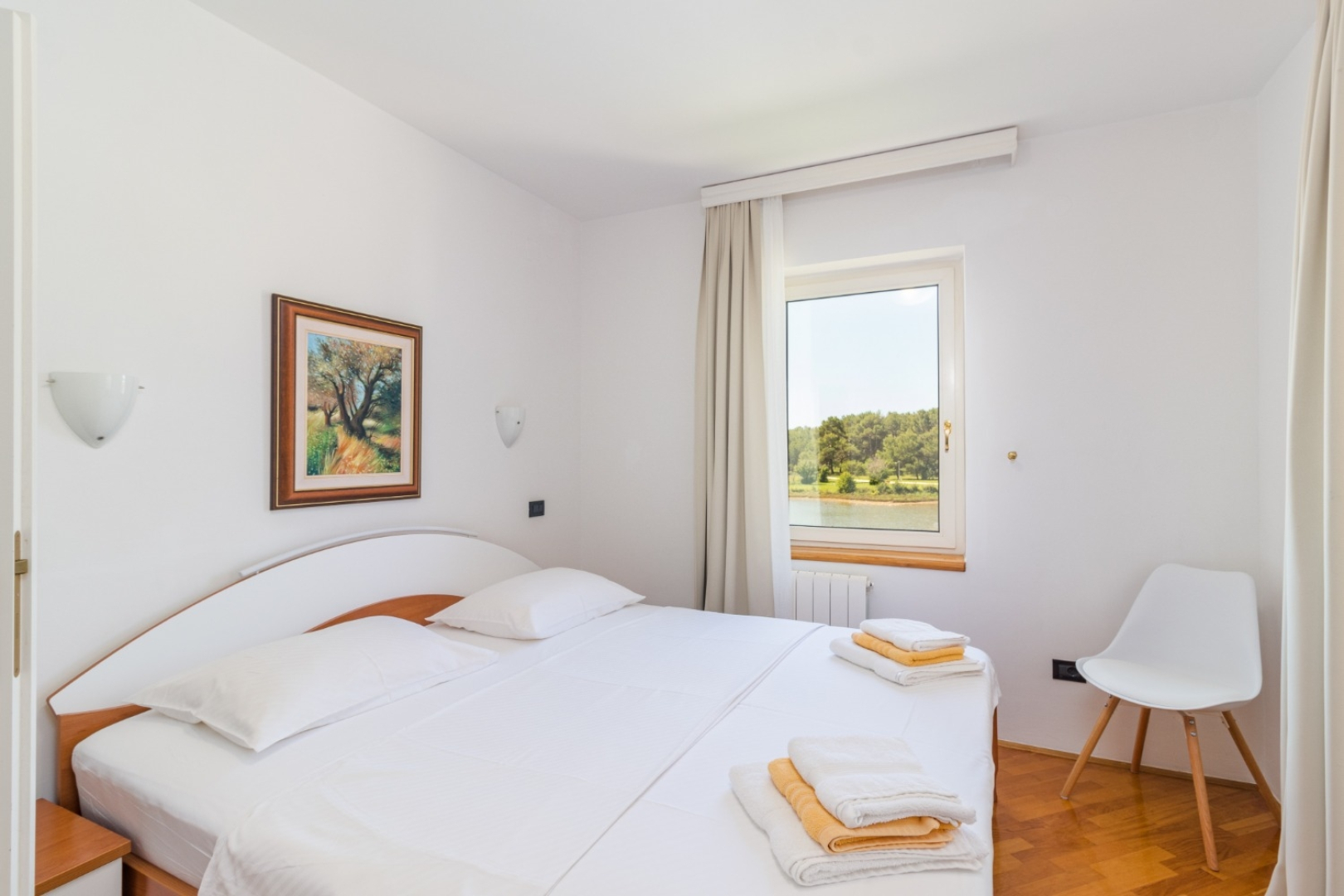 Apartment Escape - 20 m from sea: White Medulin, Istria