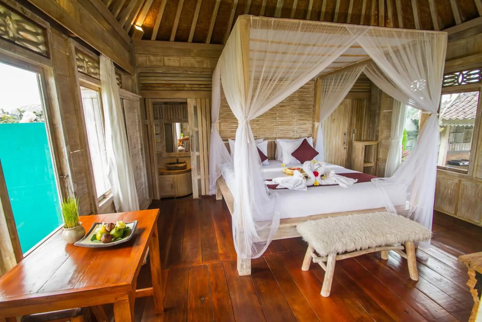 Uma Caming Villas & Gym