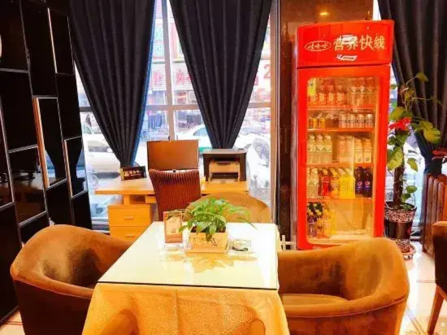 Elong Wanguo Hotel (Liaoyuan Railway Station Traditional Chinese Medicine Hospital)