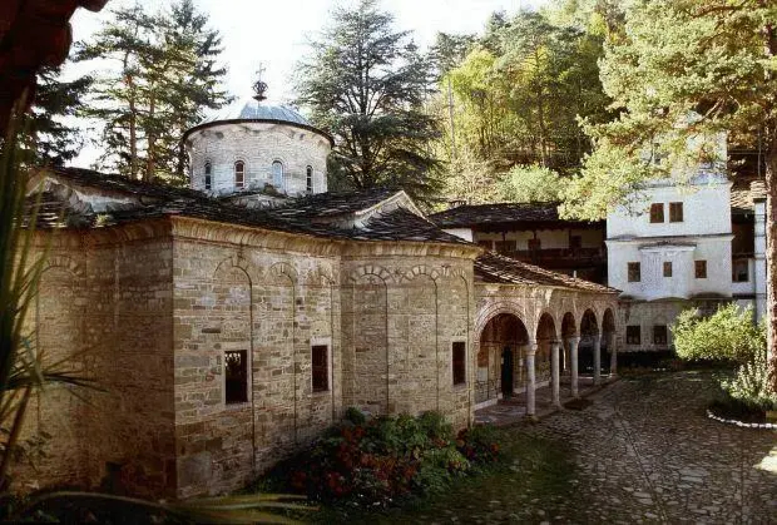 Troyan Plaza Hotel