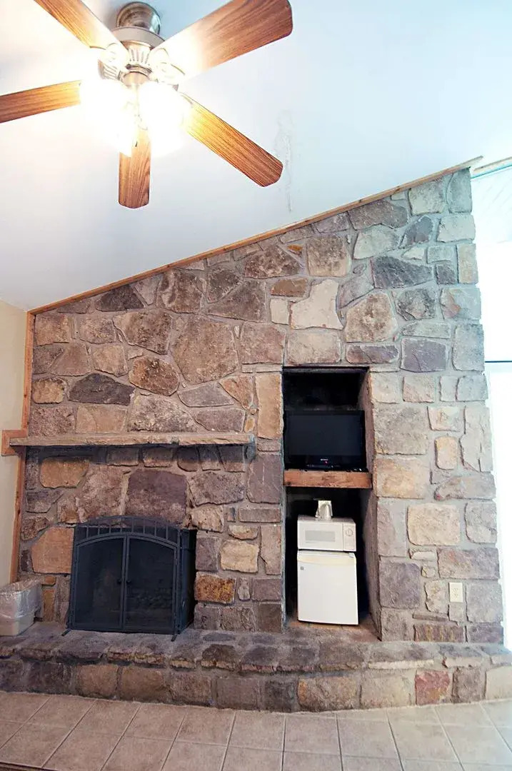 Tremont Lodge & Resort