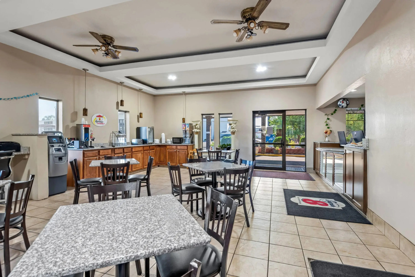 Super 8 by Wyndham Terre Haute