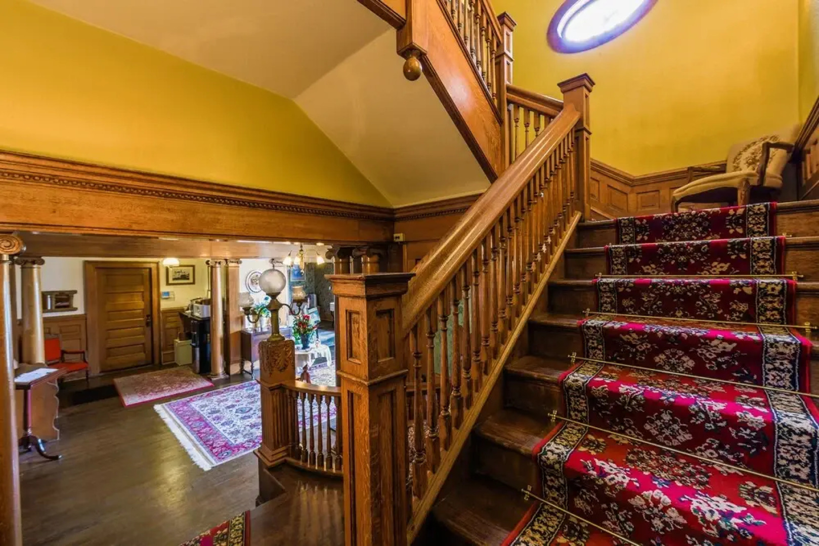 The Simmons-Bond Inn