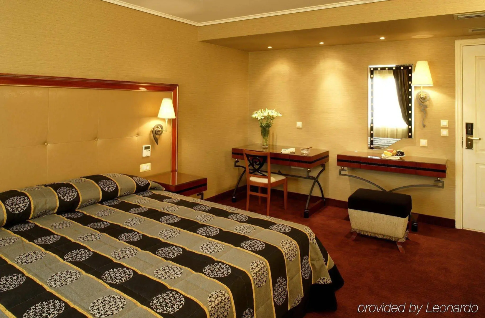Piraeus Theoxenia Hotel