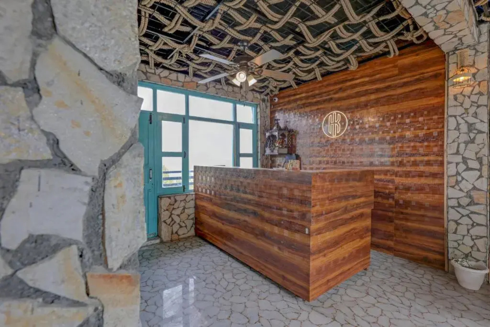 Treebo Trend Kasar Inn With Mountain View