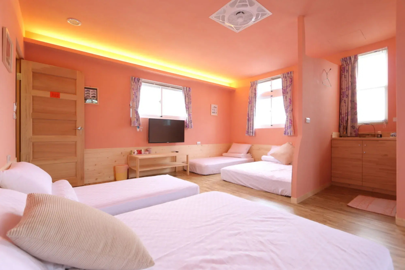 Longtian Hill B&B