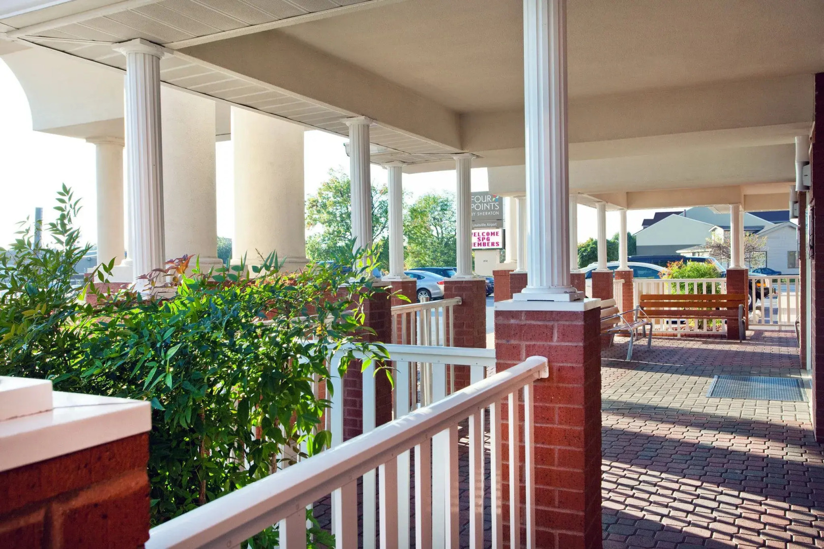 Four Points by Sheraton Louisville Airport