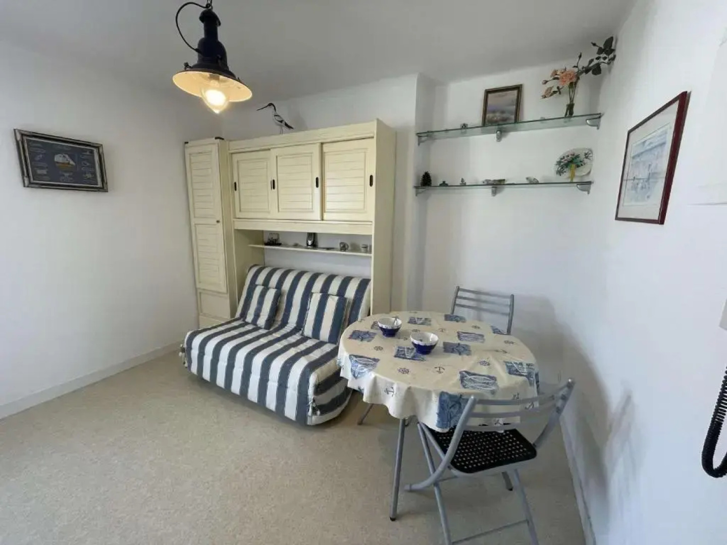 Appartement Notre-Dame-de-Monts, 1 pièce, 2 personnes - FR-1-224C-83