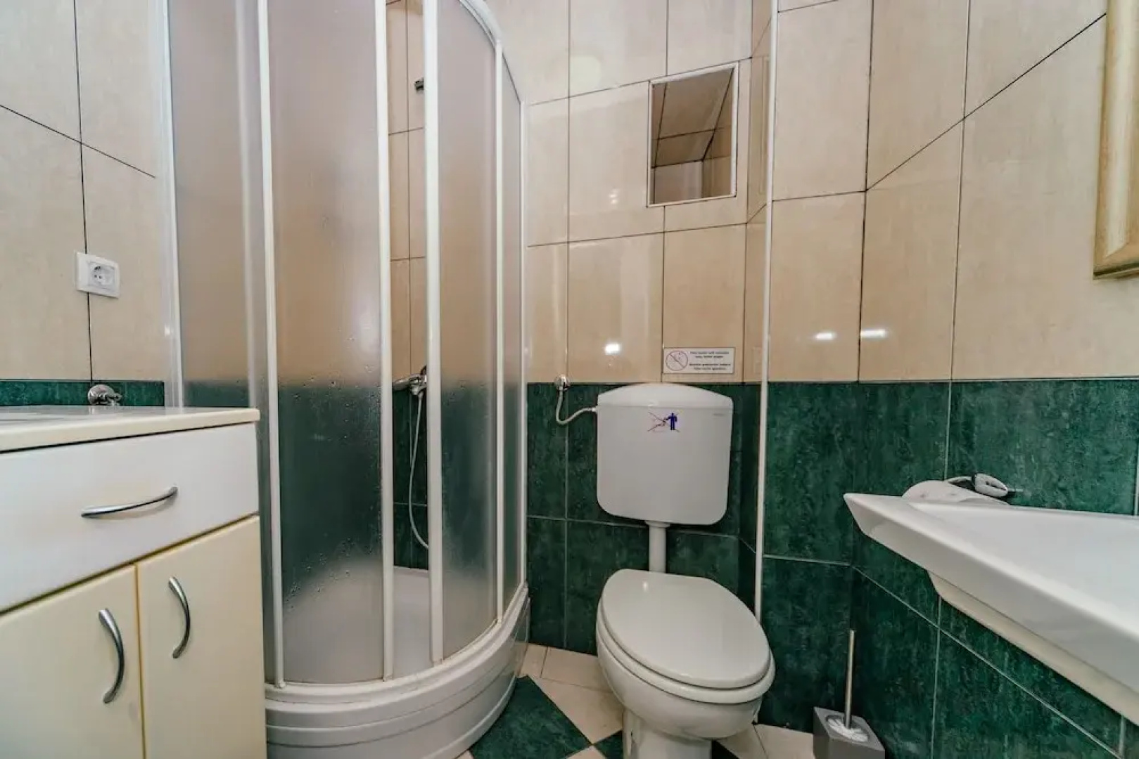 Apartment Bigovo Veljic-traste