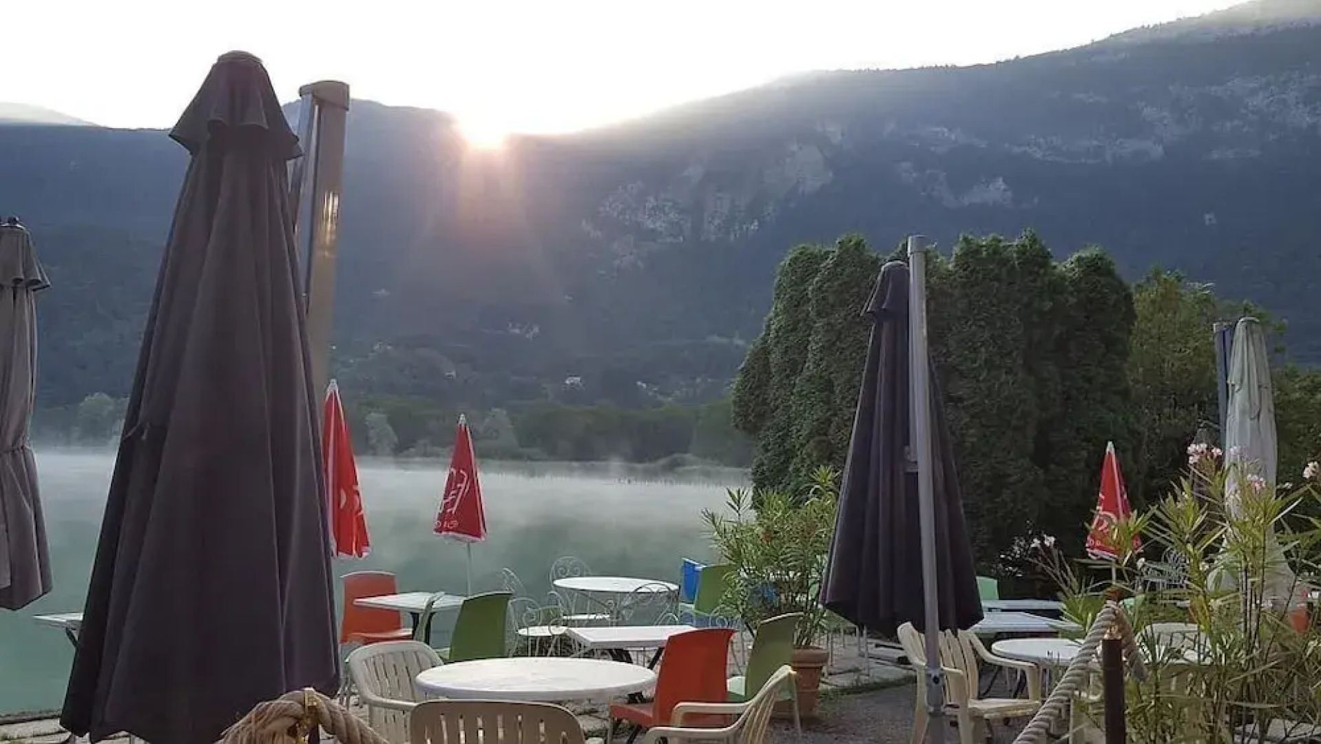 Hôtel Restaurant Les Sirènes