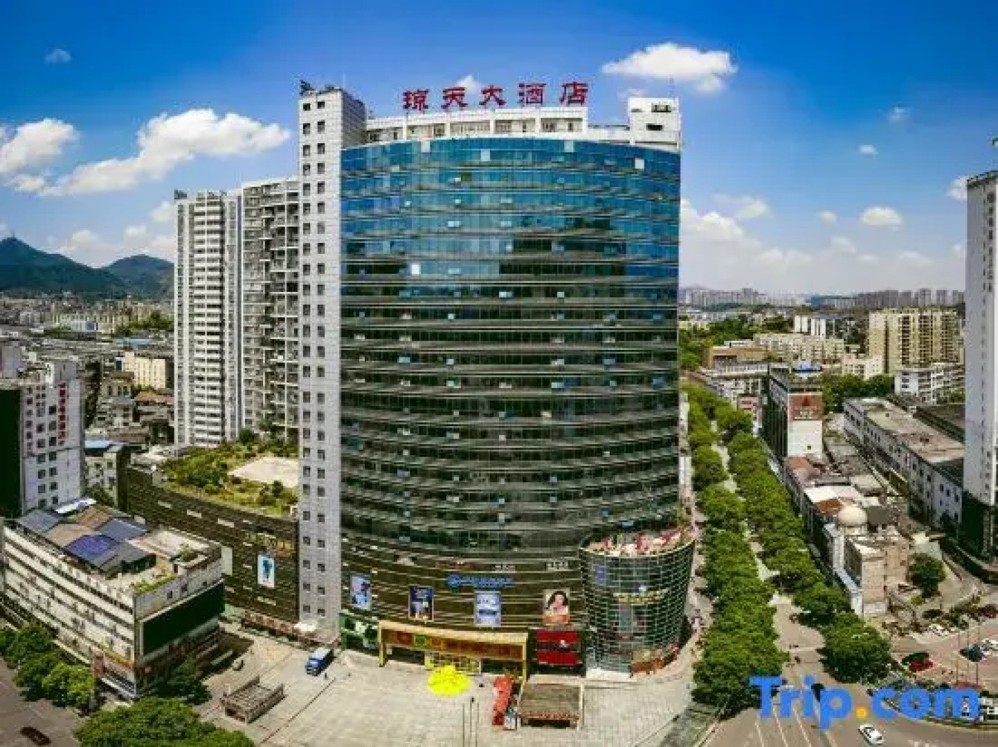 Qiongtian Hotel