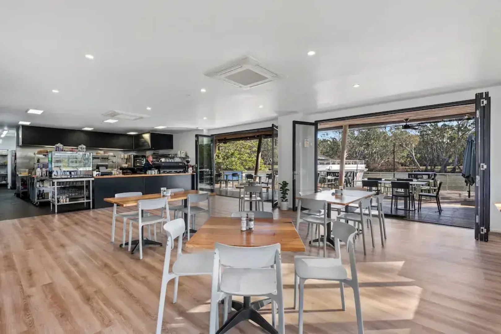 Nagambie Lakes Holiday & Caravan Park