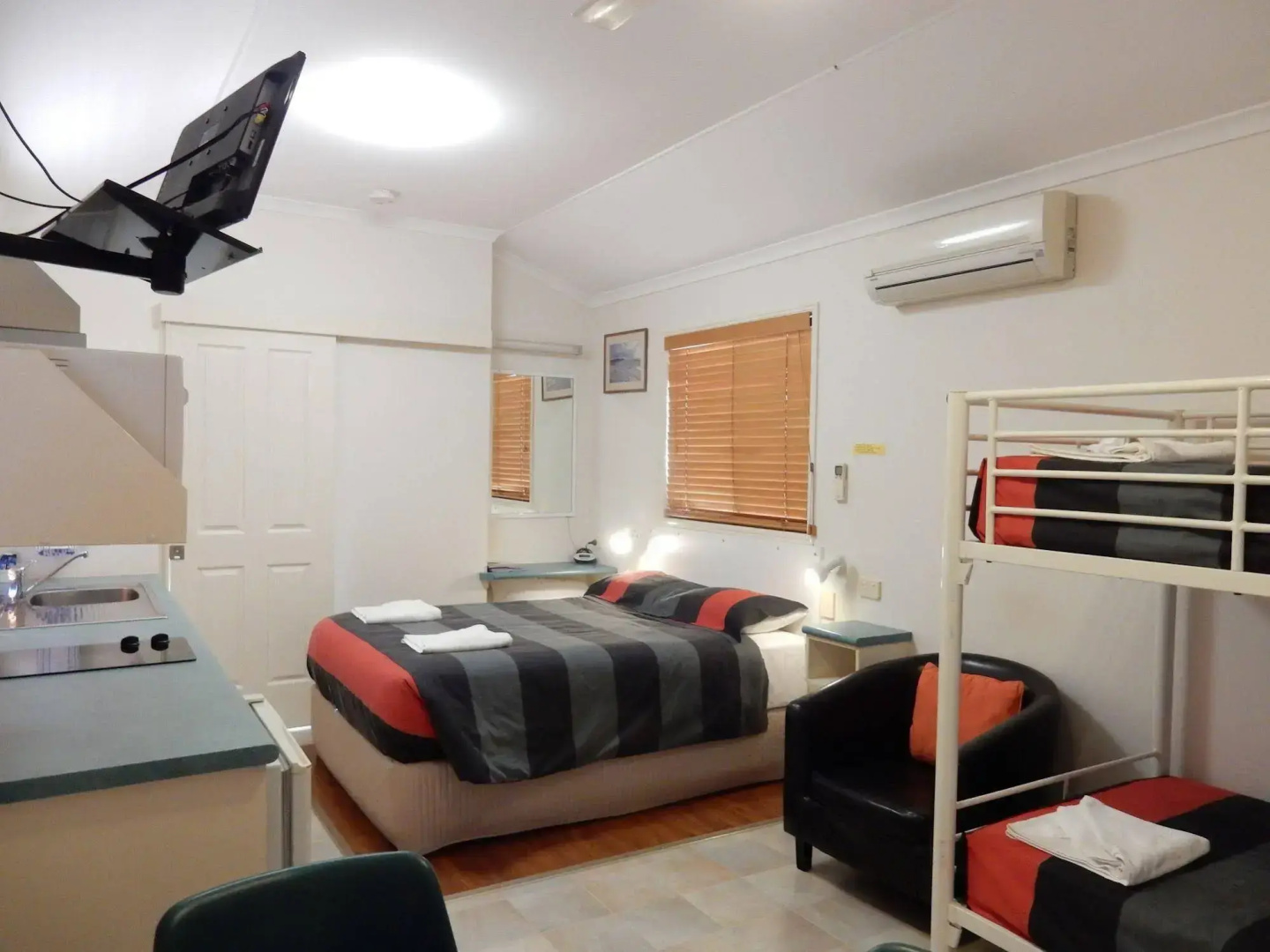Tiaro Tourist Stopover