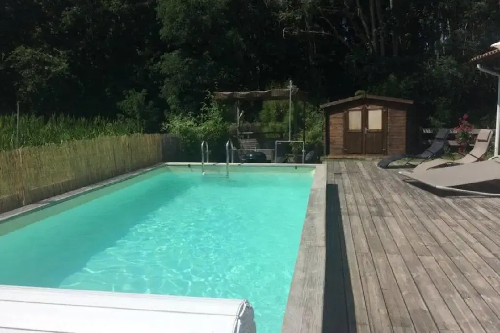 Beautiful Villa With Pool Near Lake And Ocean