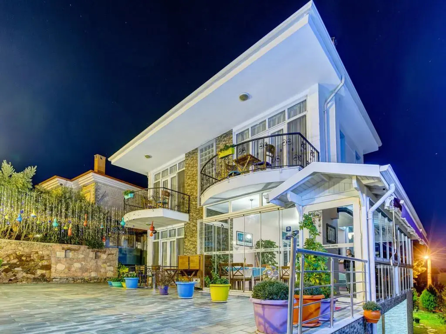 Cunda Nefes Hotel