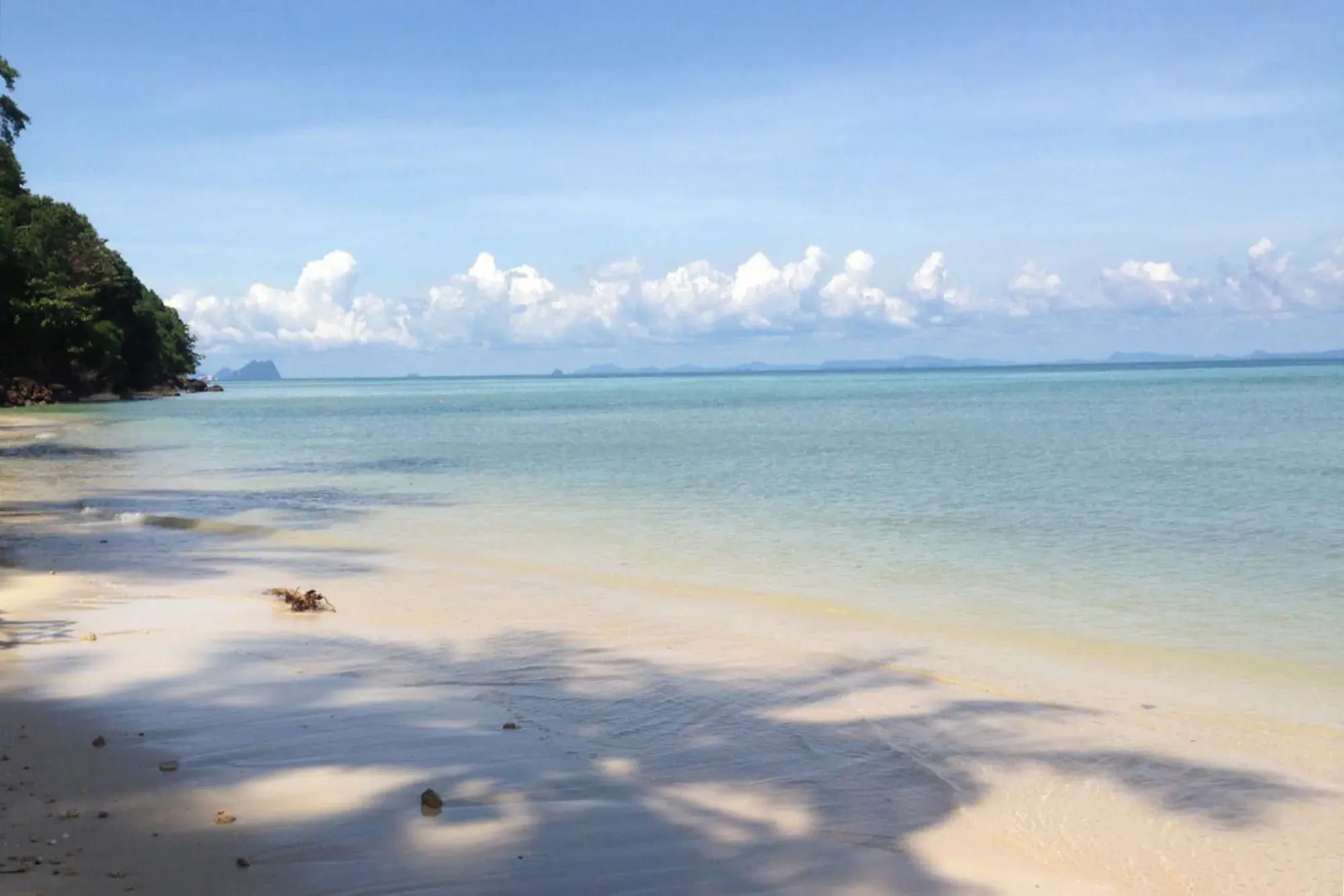 Koh Ngai Cliff Beach Resort