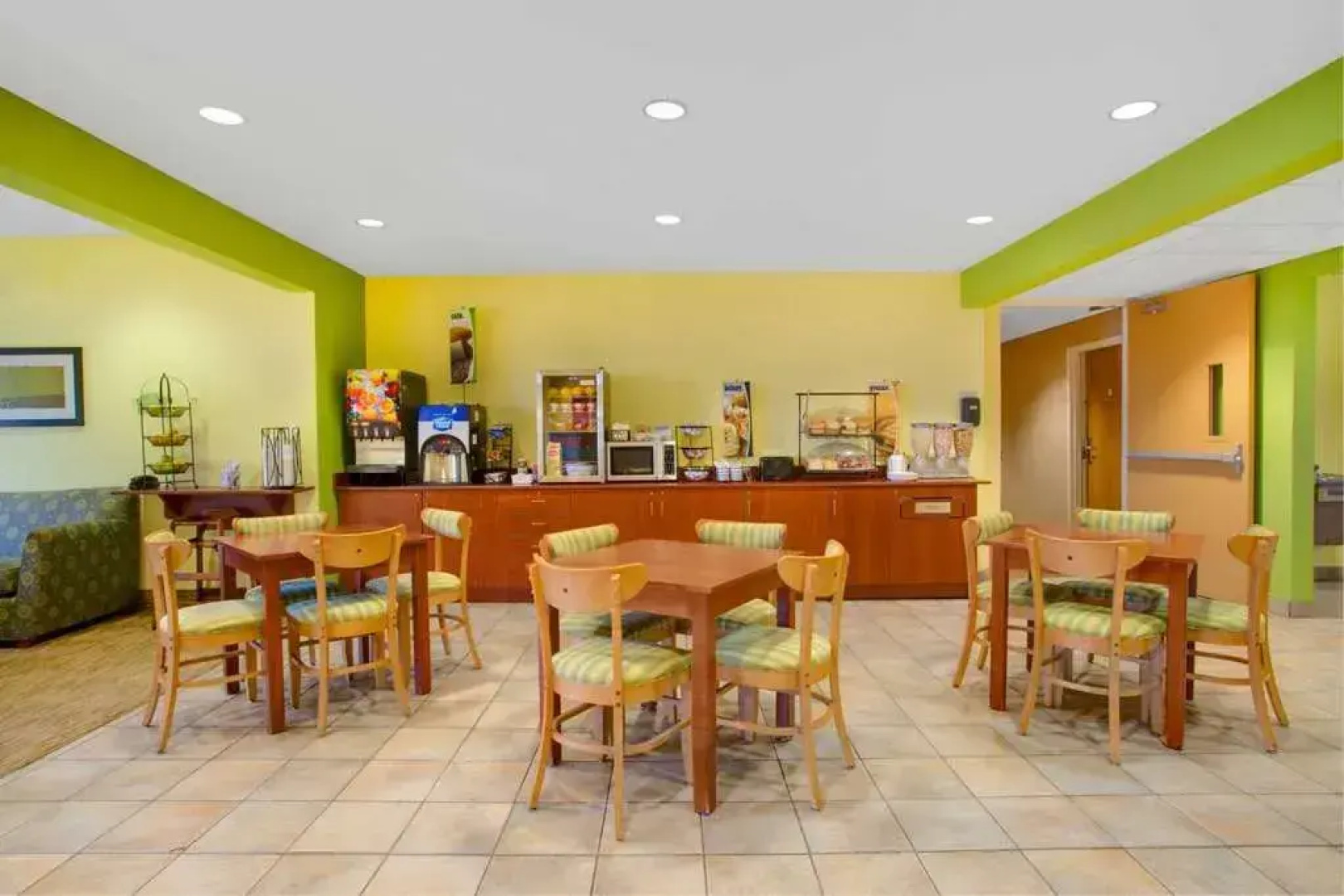 Microtel Inn & Suites Springville