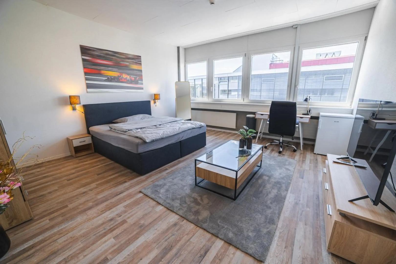 Pit Stop Apartments