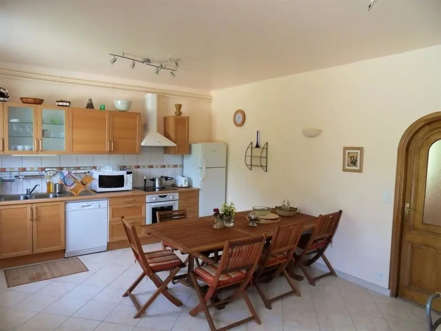 Les Rosaces Du Buëch. Gite