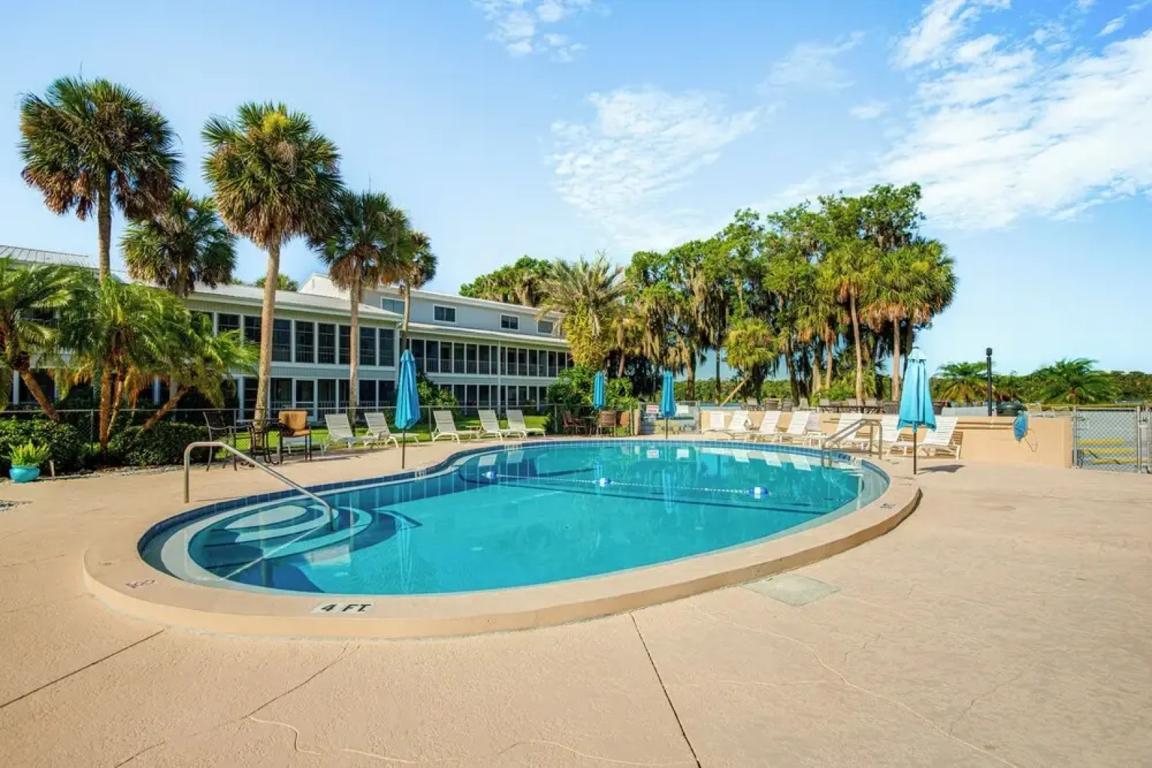 St Johns River Retreat in Welaka w/ Dock Access