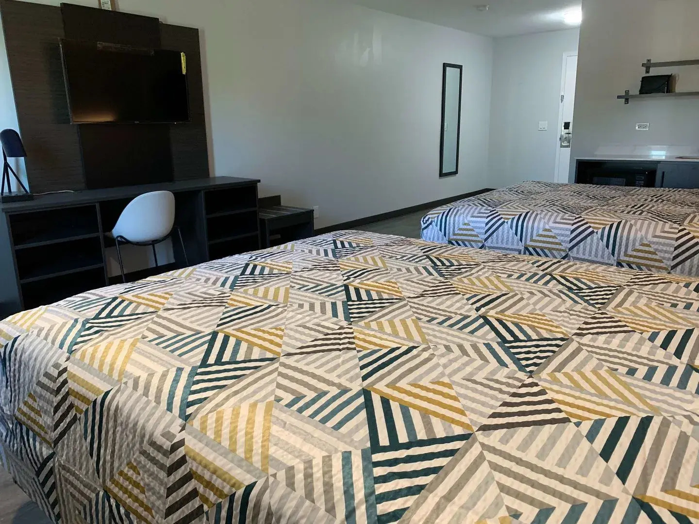 Studio 6 Rockford, IL