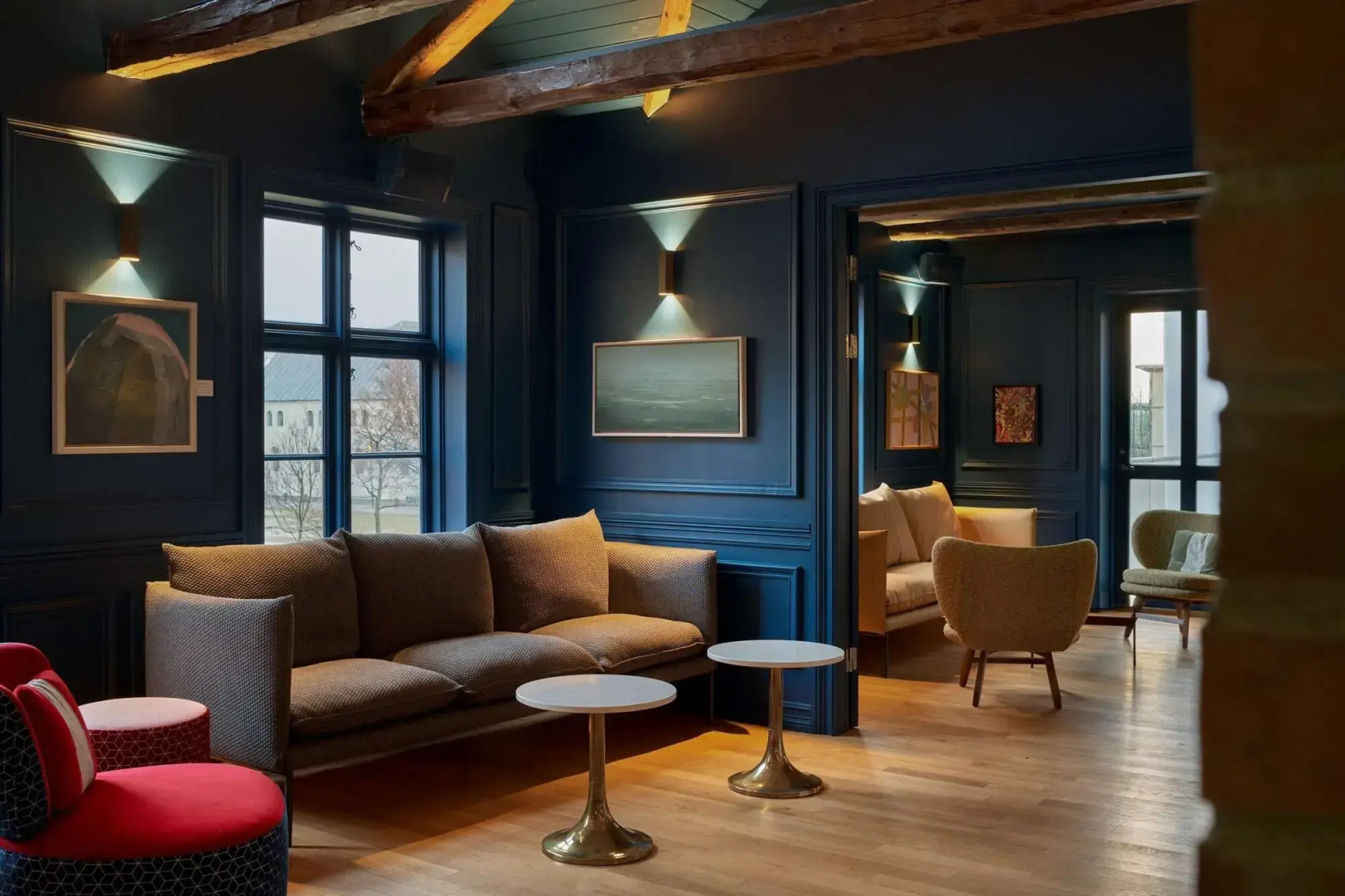 Отель Iceland Parliament, Curio Collection By Hilton