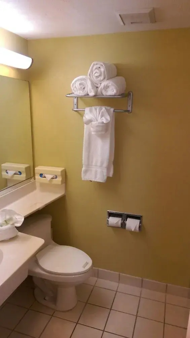 Lake Tarpon Resort