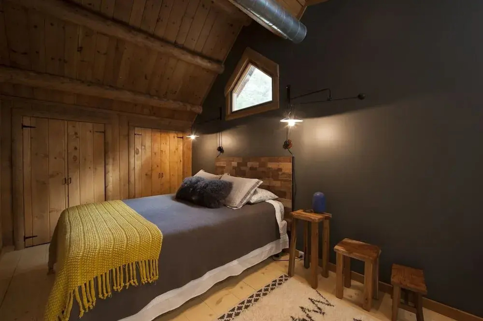 Chatfield Hollow Inn