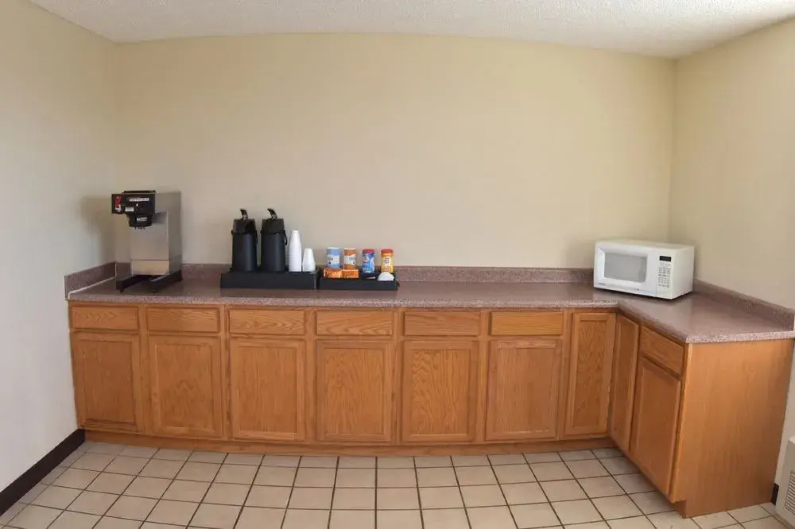 Days Inn Shelbyville -  Louisville